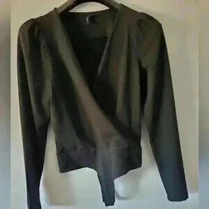 Vero Moda bodysuit blouse. Never worn. Size xs
